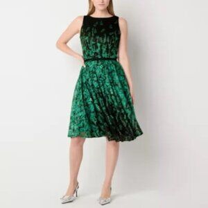 Green & Black Lace Dress by Danny and Nicole- Size 16